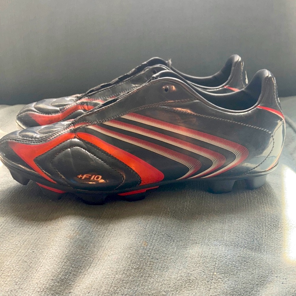 adidas Soccer cleats size 6, women’s